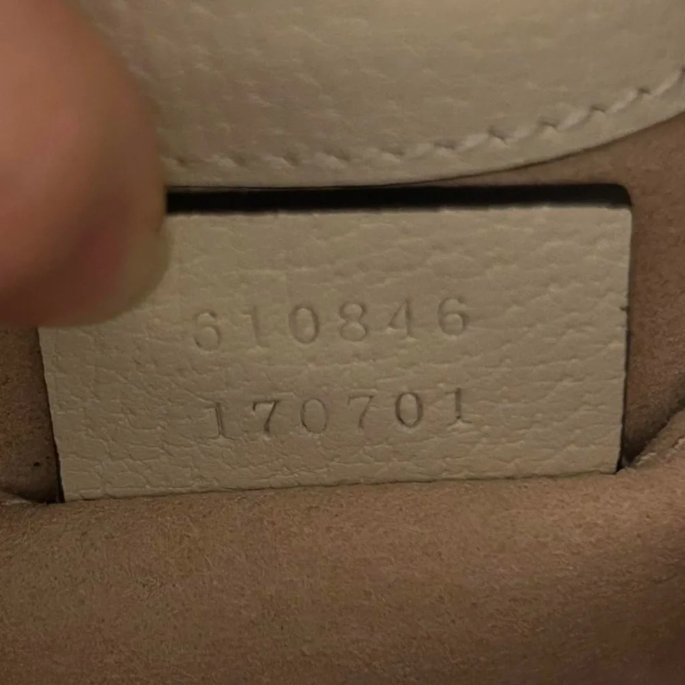 Gucci White Leather Drawstring Backpack with Red & Blue Stripe - Picture 7 of 7